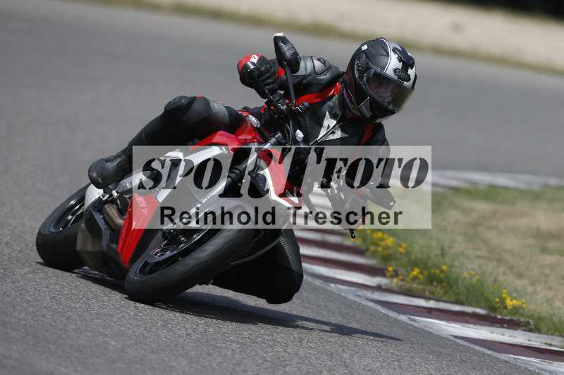 /21 17.06.2026  Ducati Schweiz Track Warmup ADR/Gruppe gruen/7